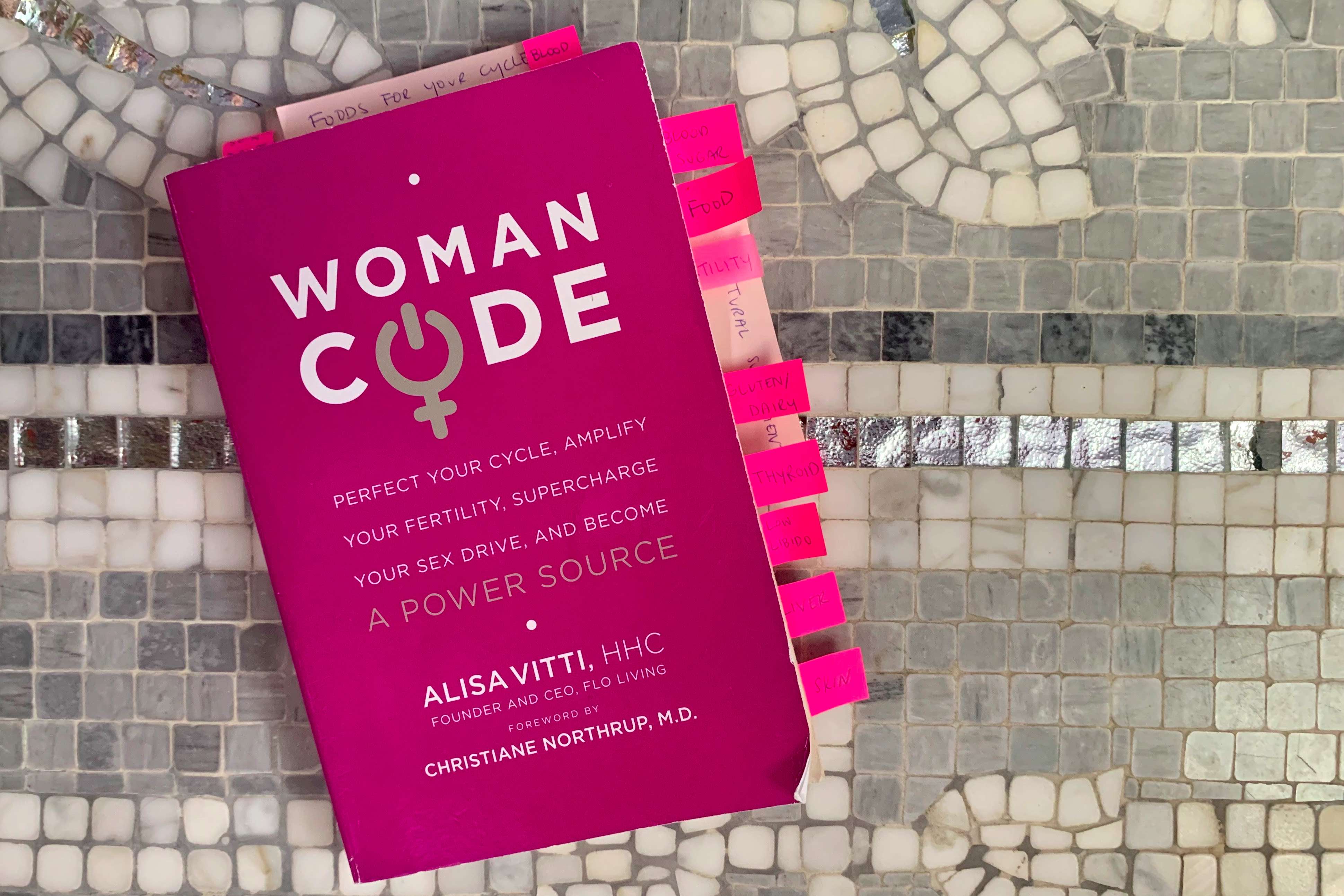 Прочетох Woman Code So You Don't Have To