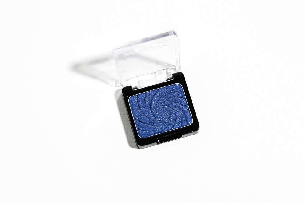 14 Uppdaterade Shades Of Blue Eyeshadow