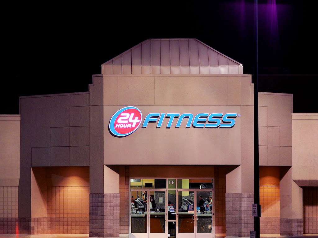 Midnight At The 24 Hour Fitness