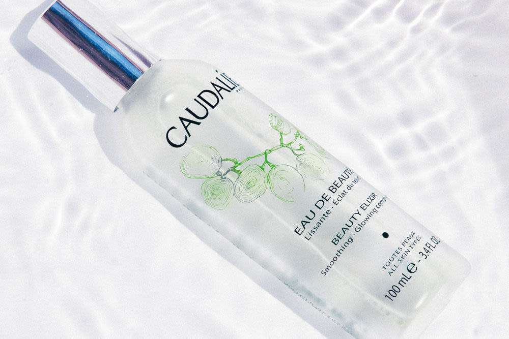 Qué's The Point Of Face Mist?