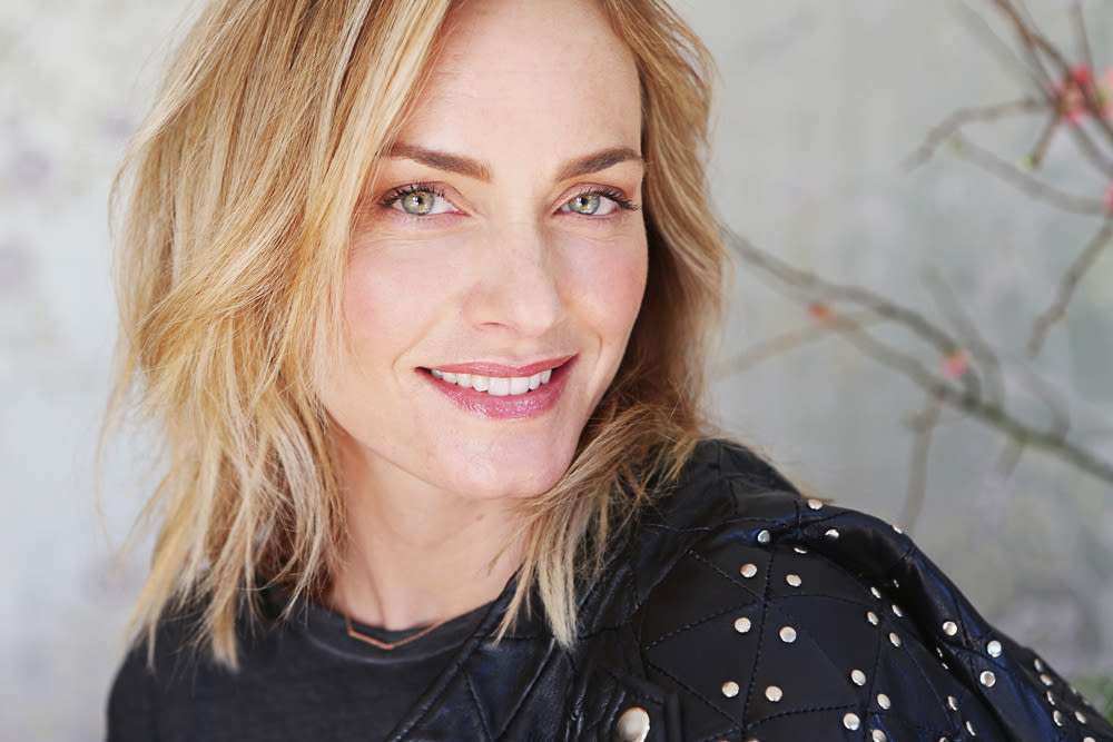 Amber Valletta